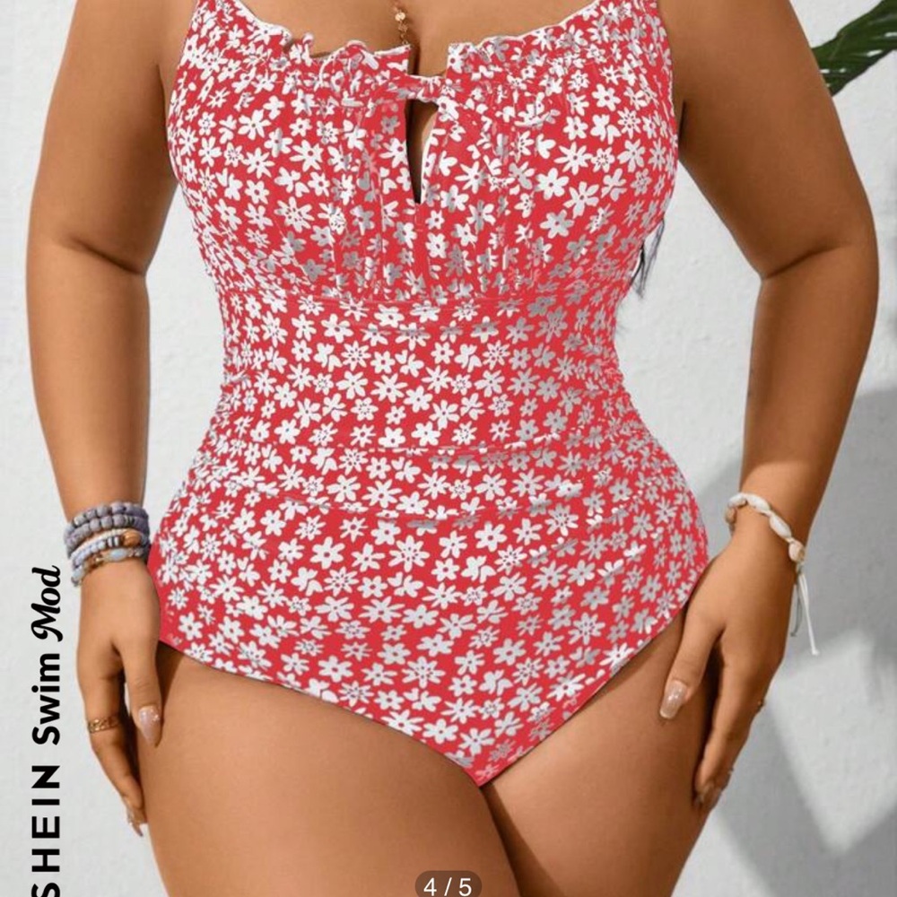 SHEIN Swim Mod Plus Size One-Piece Swimsuit With Ditsy Floral Print 4XL - Picture 7 of 7